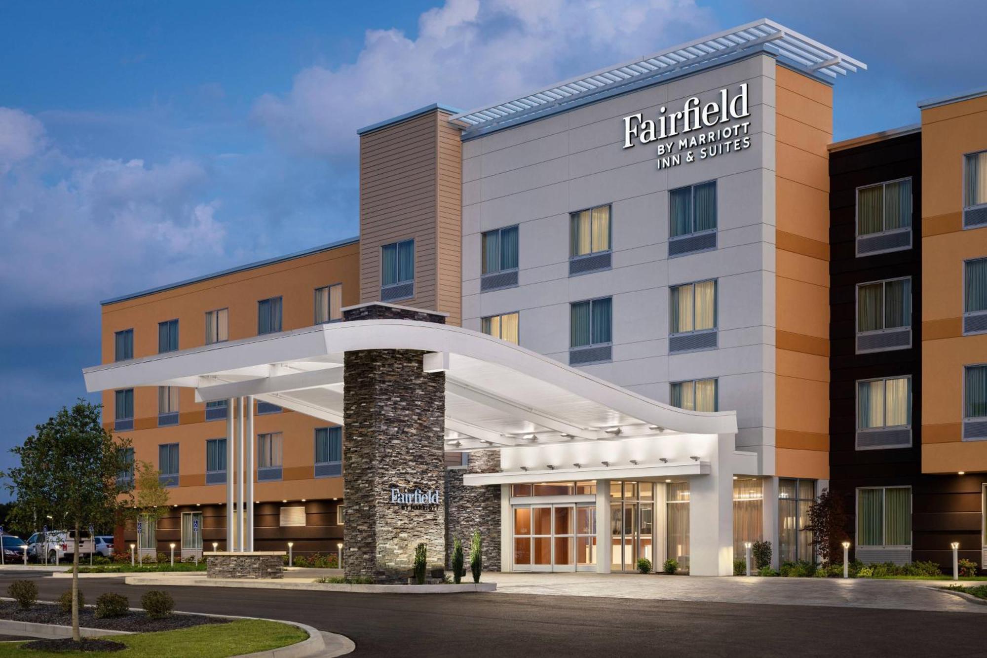 Fairfield Inn & Suites By Marriott Лодай Екстер'єр фото